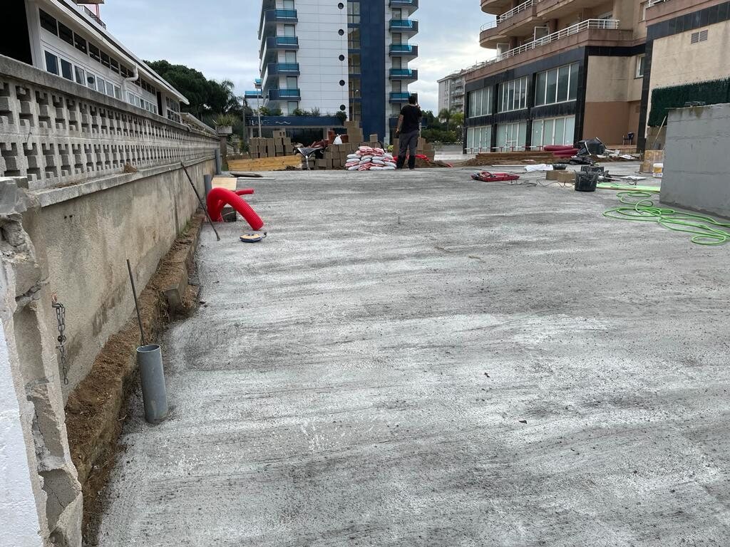 Solera de hormigón en exterior (proceso)