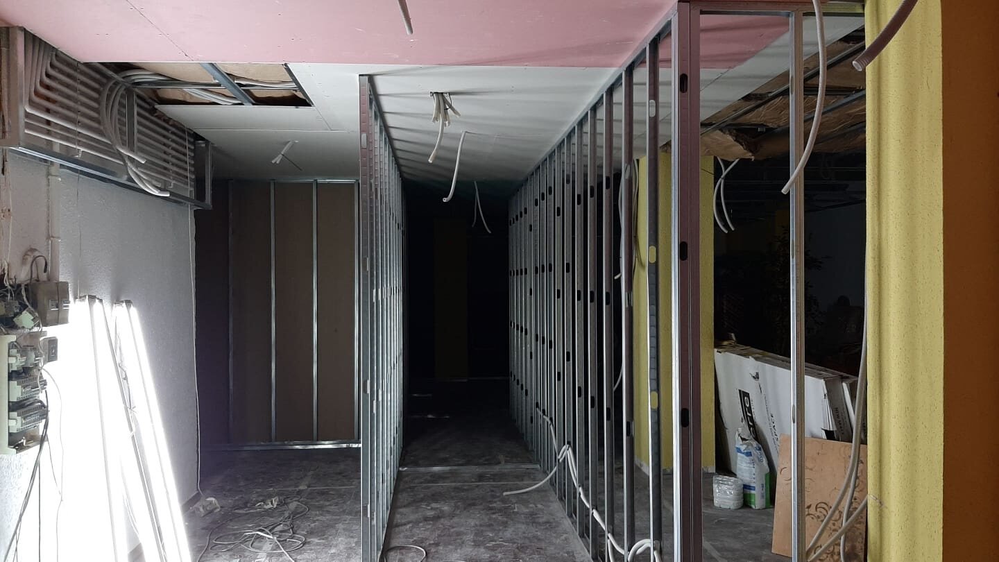 Tabiquería de pladur e instalaciones (proceso)